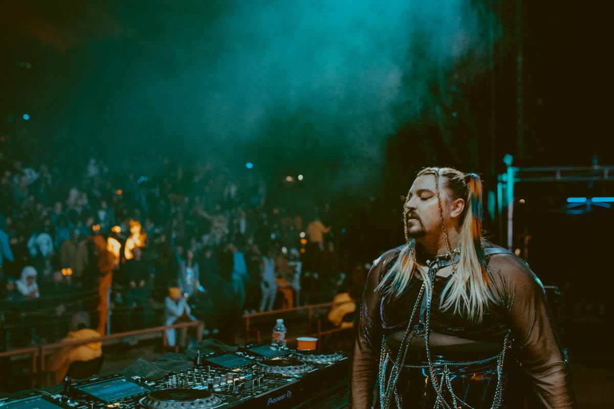 Setiap Ruang Adalah Ruang yang Aman Dengan EDM’s Bass-Bumping, Bar-Spitting Pop Star, Wreckno – EDM.com