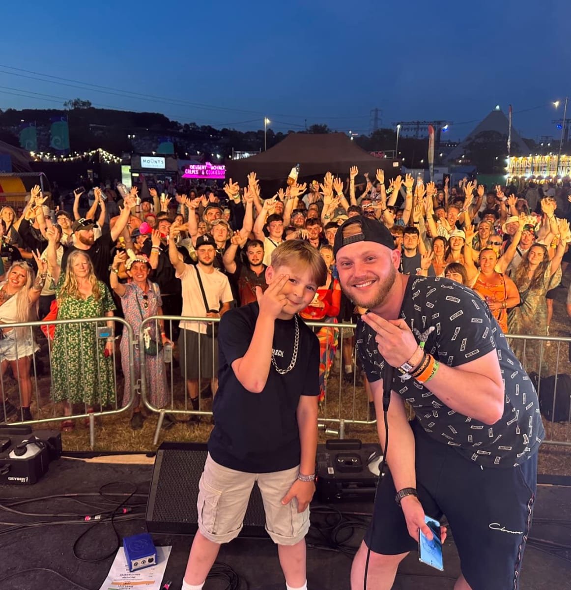 9-12 months-Outdated DJ Turns into Youngest to Ever Carry out at Glastonbury Pageant