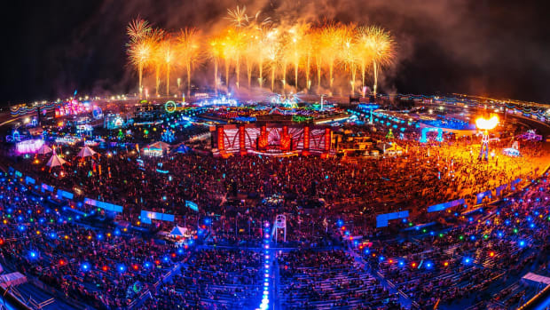 A photo of fireworks going off above EDC Las Vegas courtesy of Insomniac photographer Jake West.