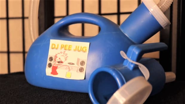 DJ Pee Jug_2