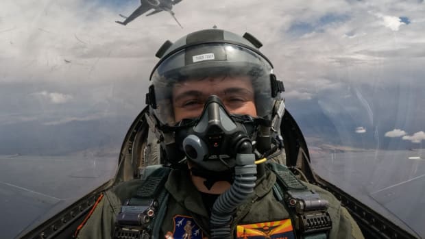 Martin Garrix in a F-16 fighter jet