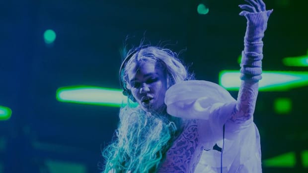 LISTEN] Grimes' New Song 'Player Of Grimes