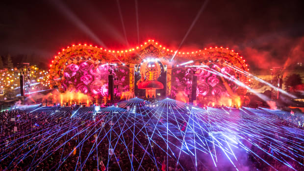 Highlights From Beyond Wonderland 2022, an Alice in Wonderland-Themed  Festival Utopia -  - The Latest Electronic Dance Music News, Reviews  & Artists