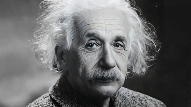 Albert_Einstein_1947_(Remini_enhanced)