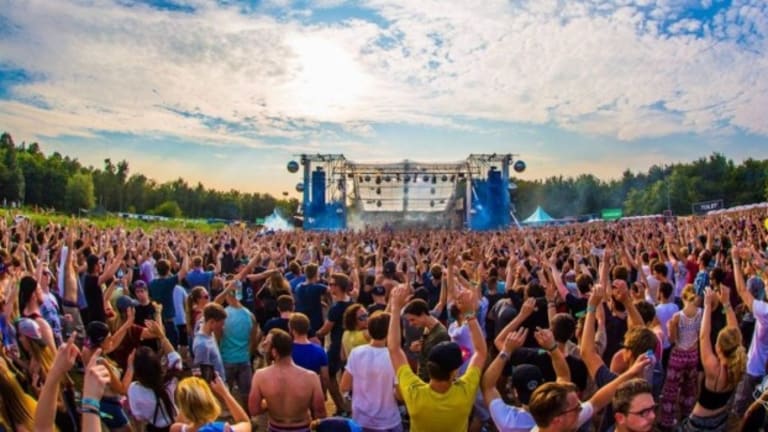 5 WAYS TO SWINDLE YOUR WAY INTO A MUSIC FESTIVAL (FOR FREE)
