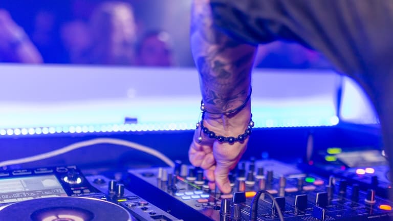 5 Mental Benefits of Listening to EDM