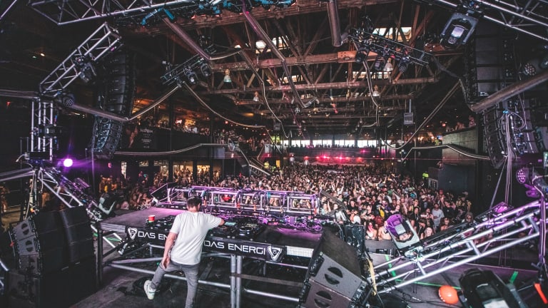 Moody Good Gets FILTHY With "Walkin Stoopid" on Gud Vibrations