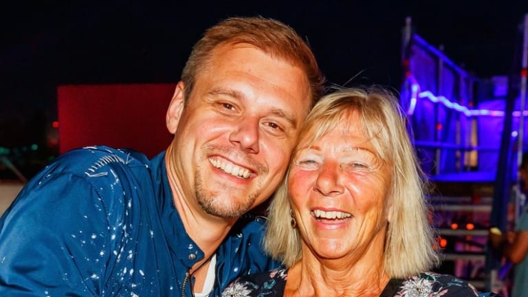 Music and Moms: DJs Celebrate Mother's Day 2021 With Wholesome Tributes