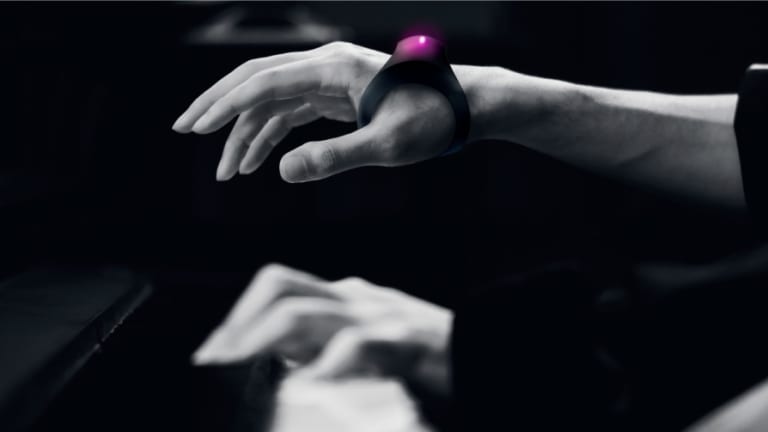 Sony Launches Wearable Motion Sonic Wristlet, Allowing Musicians to Apply Effects Live