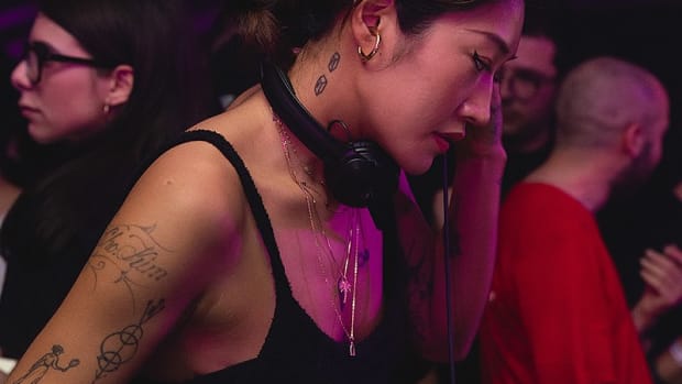 Peggy Gou - I don't want to leave!