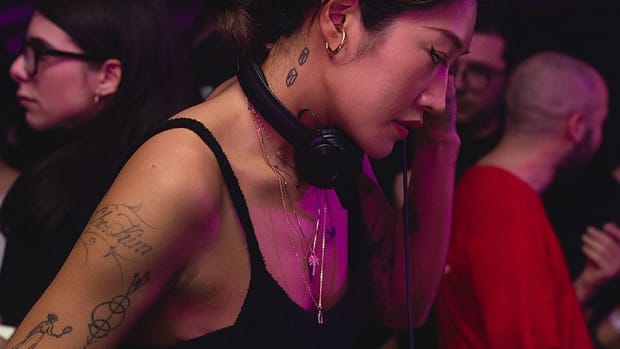 Peggy Gou - Ibiza beach time