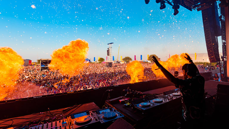 Oliver Heldens Reworks Piero Pirupa's "We Don't Need" Into Mesmerizing House Remix