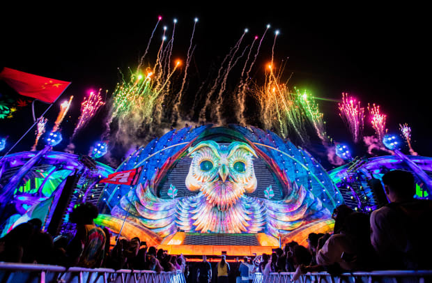 EDC LV 2021-FIRE WORKS-Brian Rapaport Photo_21