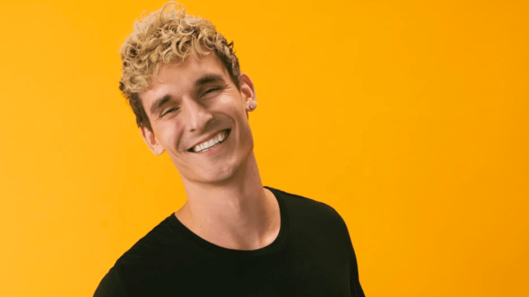 GRiZ Keeps It Coming With Bangers[2].Zip EP, Announces Ride Waves Tour Season Two