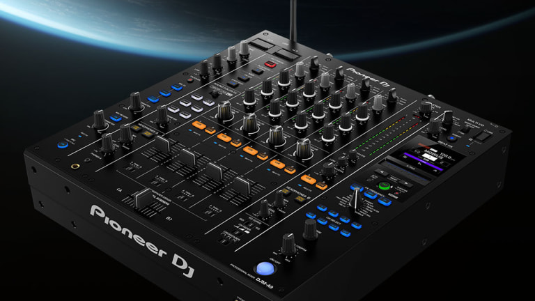 DJM-A9 - 4-channel professional DJ mixer (black)