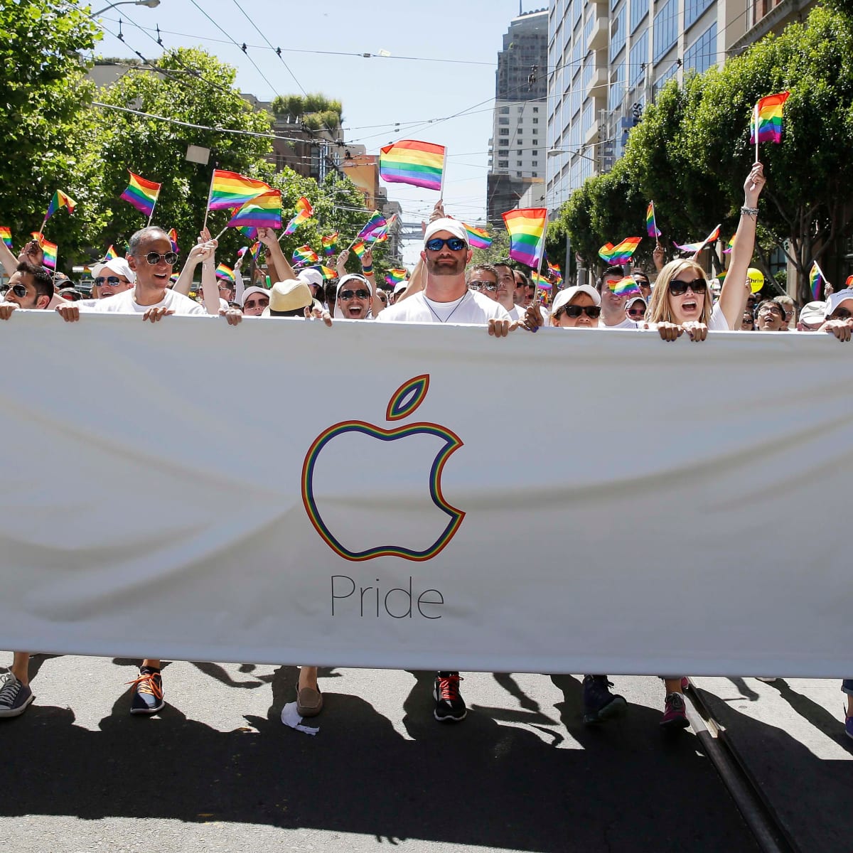 Apple pride clearance