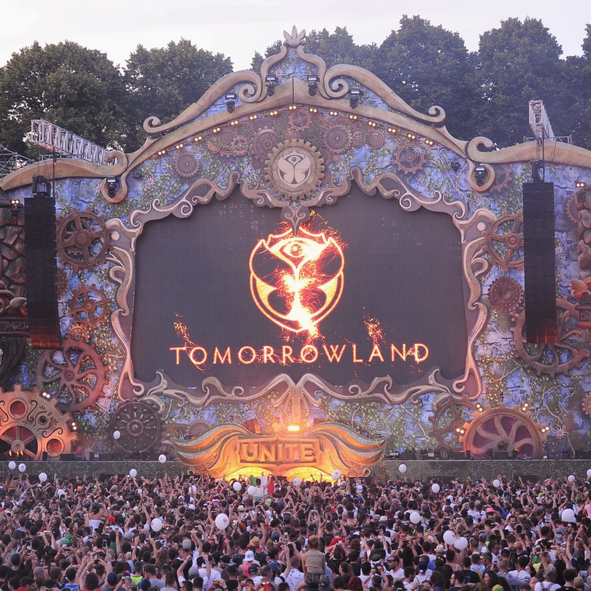 Tomorrowland location outlet