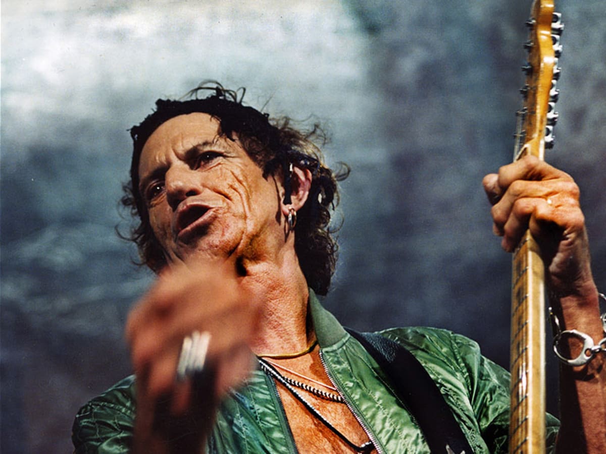 Sinceridad permanecer Disfraz Watch Rolling Stones Co-Founder Keith Richards Create Ambient Electronic  Music - EDM.com - The Latest Electronic Dance Music News, Reviews & Artists
