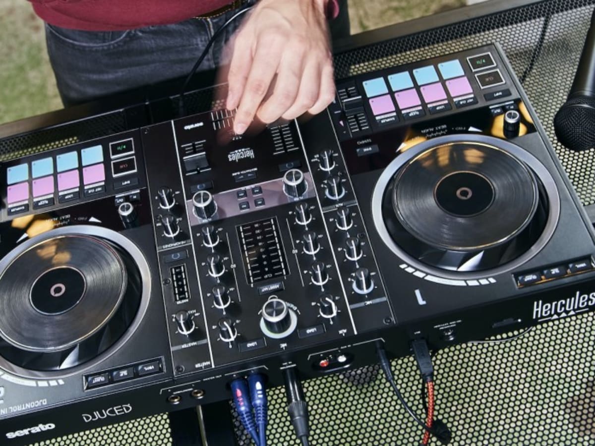 Hercules' New DJControl 500 is Perfect for Beginners and Veterans Alike - EDM.com - The Latest Electronic Dance Music News, Reviews &