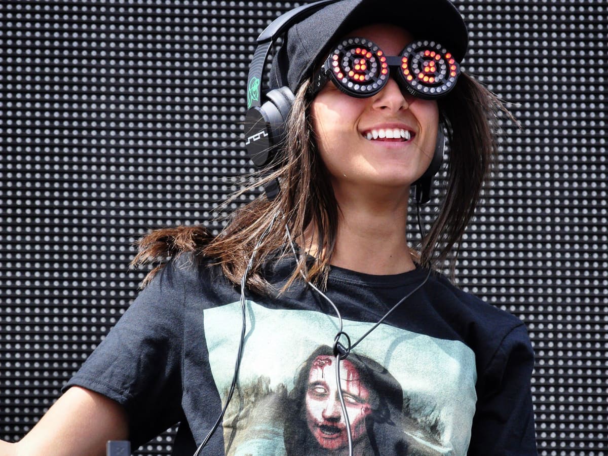 Rezz glasses shop