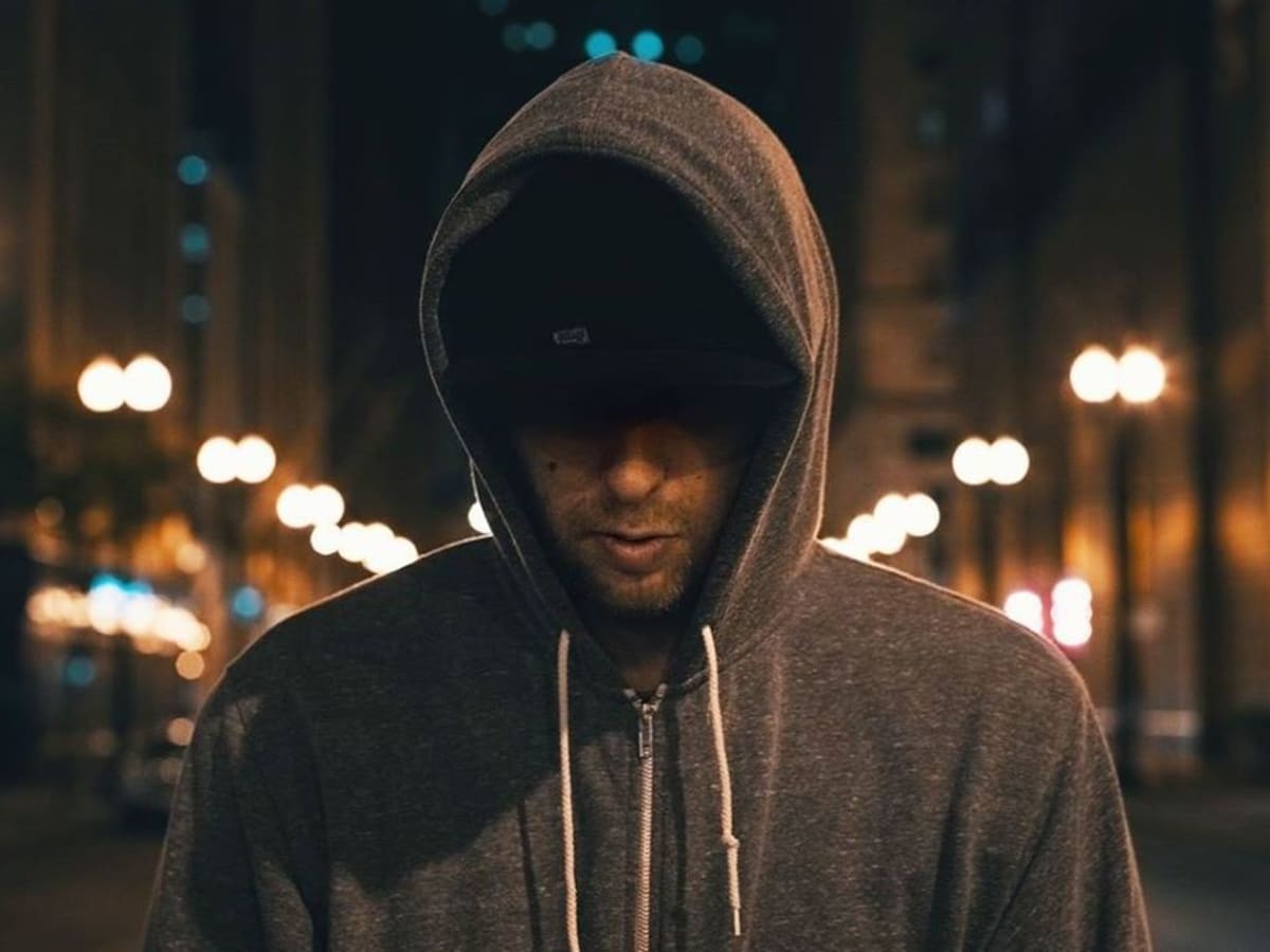 Pretty lights hoodie sales