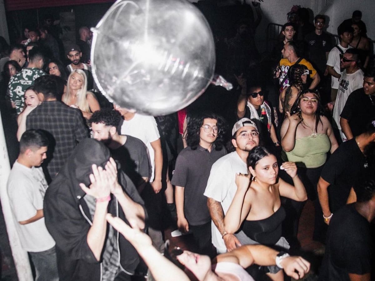 Warehouse best sale party outfits