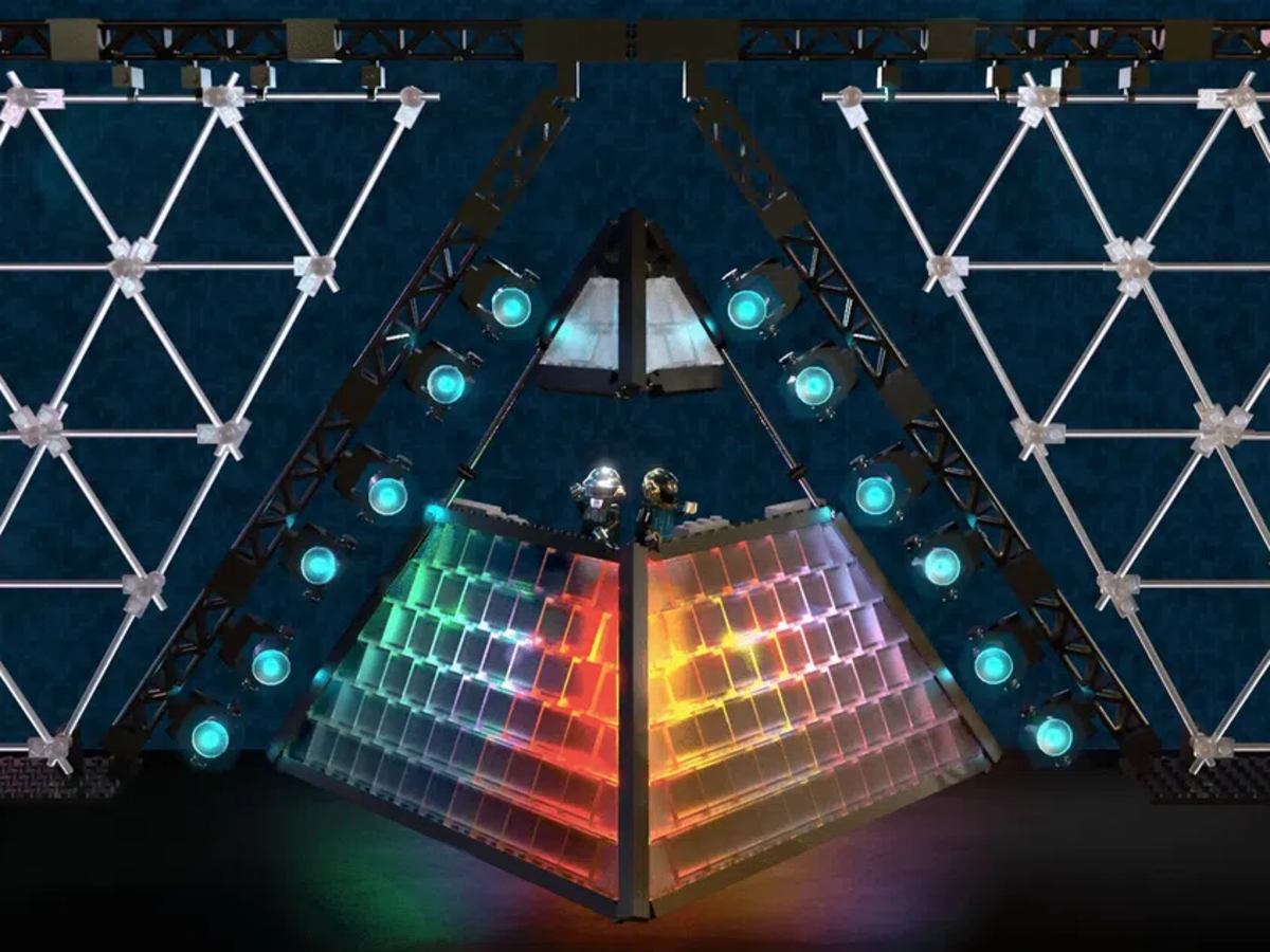LEGO Review Board Evaluating Daft Punk 
