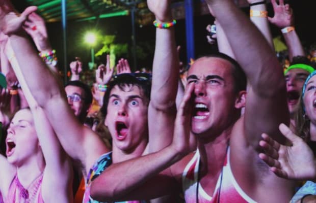 10 Easy Ways To Tell That You're Obsessed With EDM