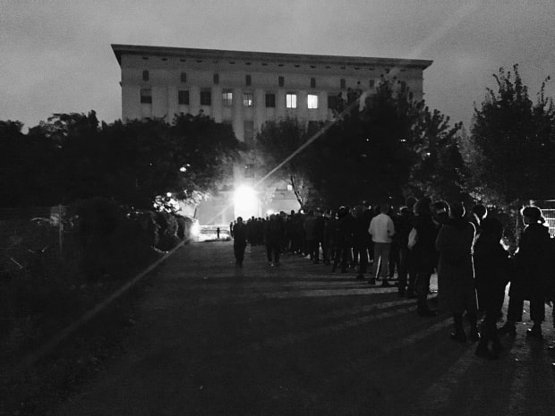 berghain berlin waiting queue