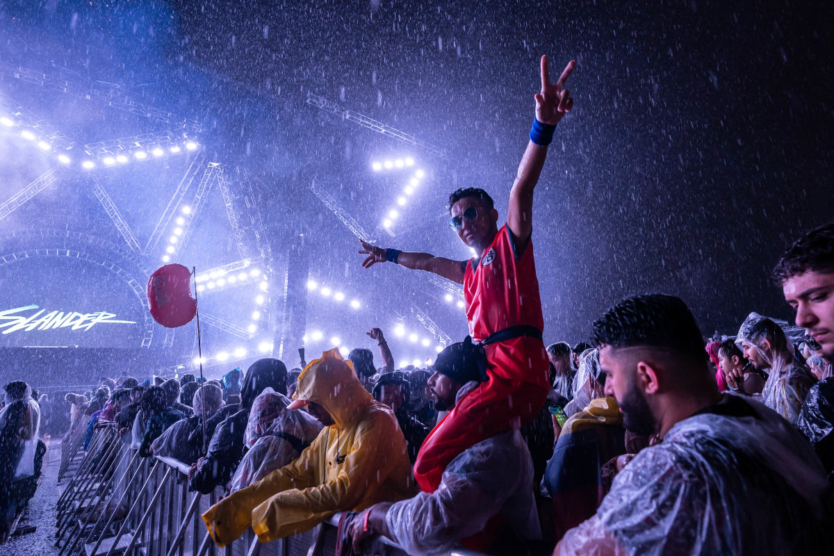 Under the Electric Storm Here’s What You Missed at Ultra 2024, a Rainy