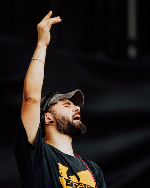 skrillex_by_roger_ho_for_lollapalooza_2024_dsc07647.jpg