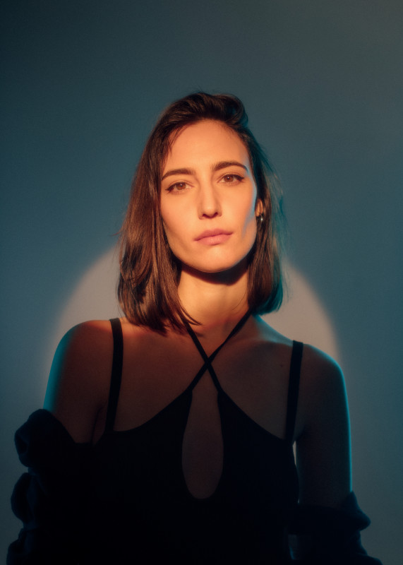 Amelie Lens Reveals New Live Visual Concept, "Aura"