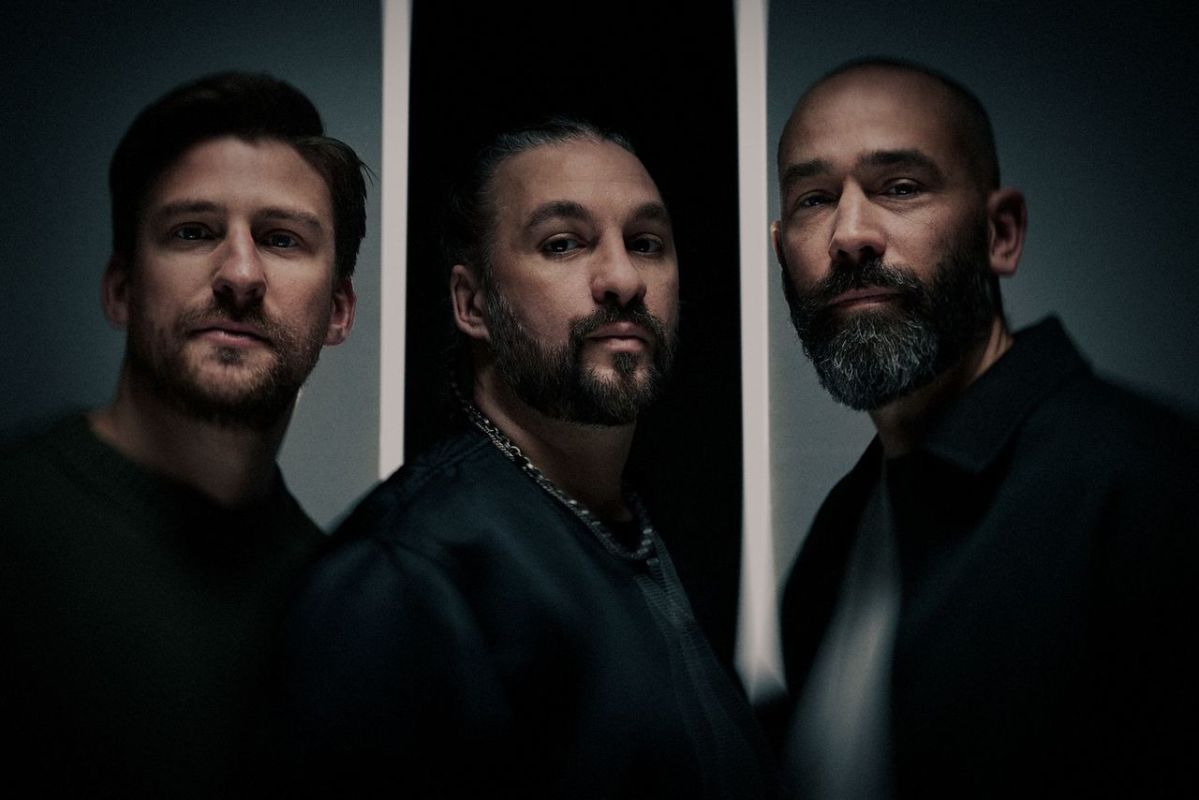 Steve Angello and Modern Tales Drop New Collaboration, "Darkness In Me"