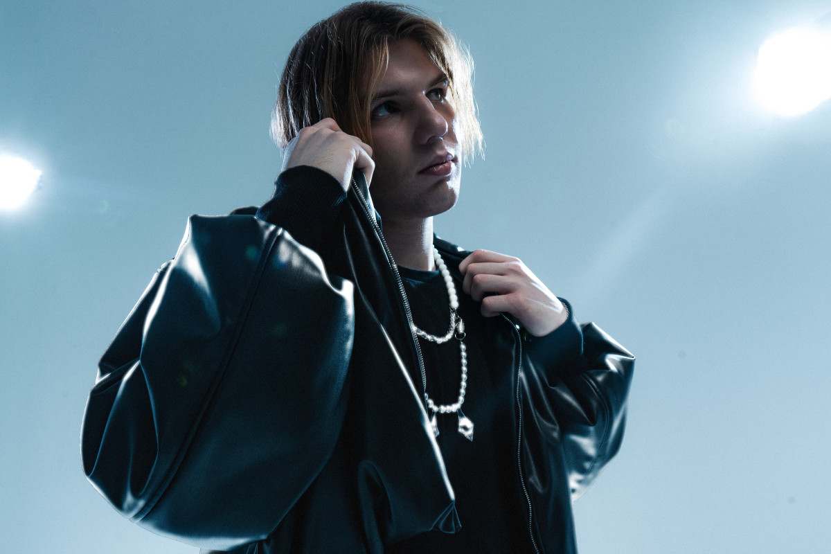 Isolated Together: How 18-Year-Old Øneheart Is Shaping TikTok's Ambient Music Revolution