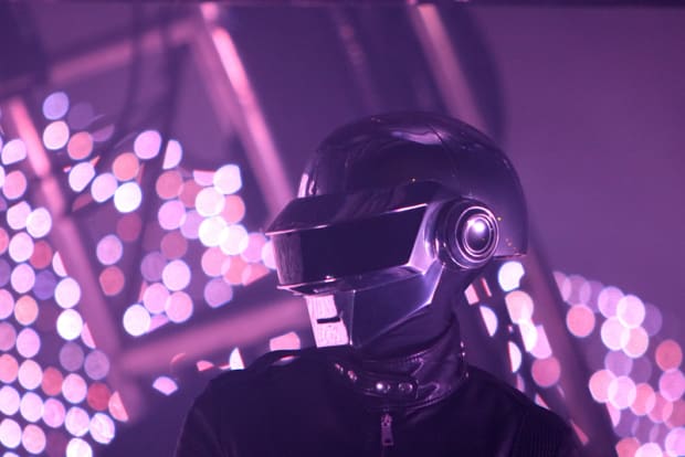 Human After All: Thomas Bangalter dari Daft Punk Merilis Album Klasik, "Mitologi"