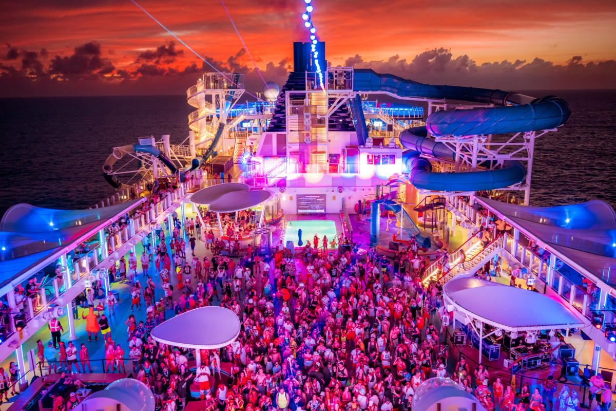 Insomniac Reveals EDSea 2025 Lineup With Disclosure, Sara Landry, ISOxo and More