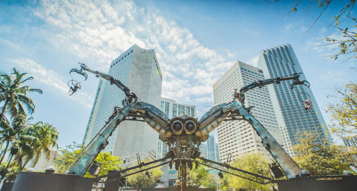 Arcadia Spider - RESISTANCE -Ultra Music Festival Miami