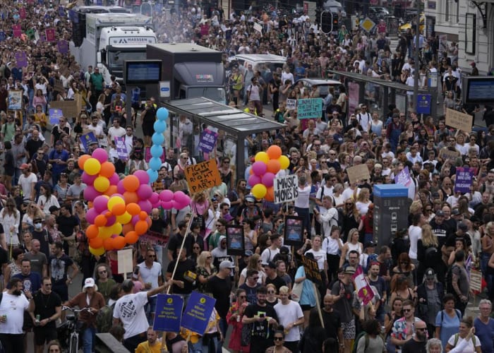 Het #UnmuteUs-protest trok meer dan 70.000 mensen.