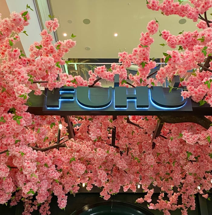 The Zou Group FUHU is a high, beautiful place that offers modern Asian cuisine with Western flavors.