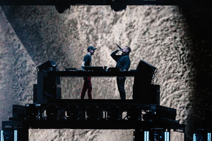 Kaksade and deadmau5 performing as Kx5 at the L.A. Memorial Coliseum on December 10th, 2022.