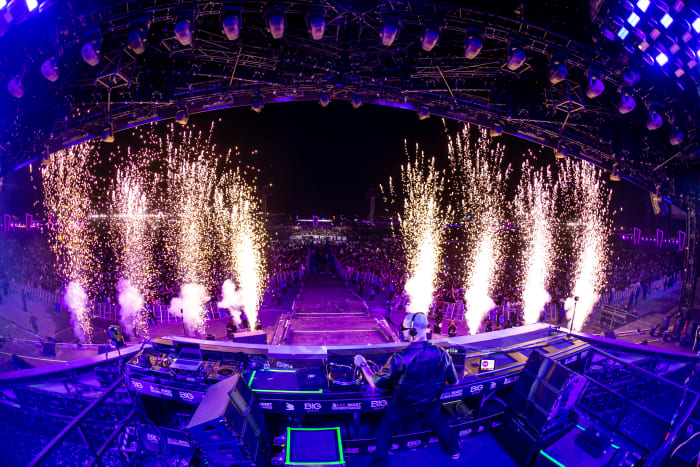 MDLBEAST Menyambut 600.000 Fans untuk Merayakan Malam di Soundstorm Festival – EDM.com