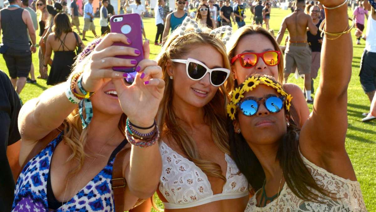 Why Do Women Basically Wear Nothing To EDM Festivals? 🤔 #fyp #fyp #fo