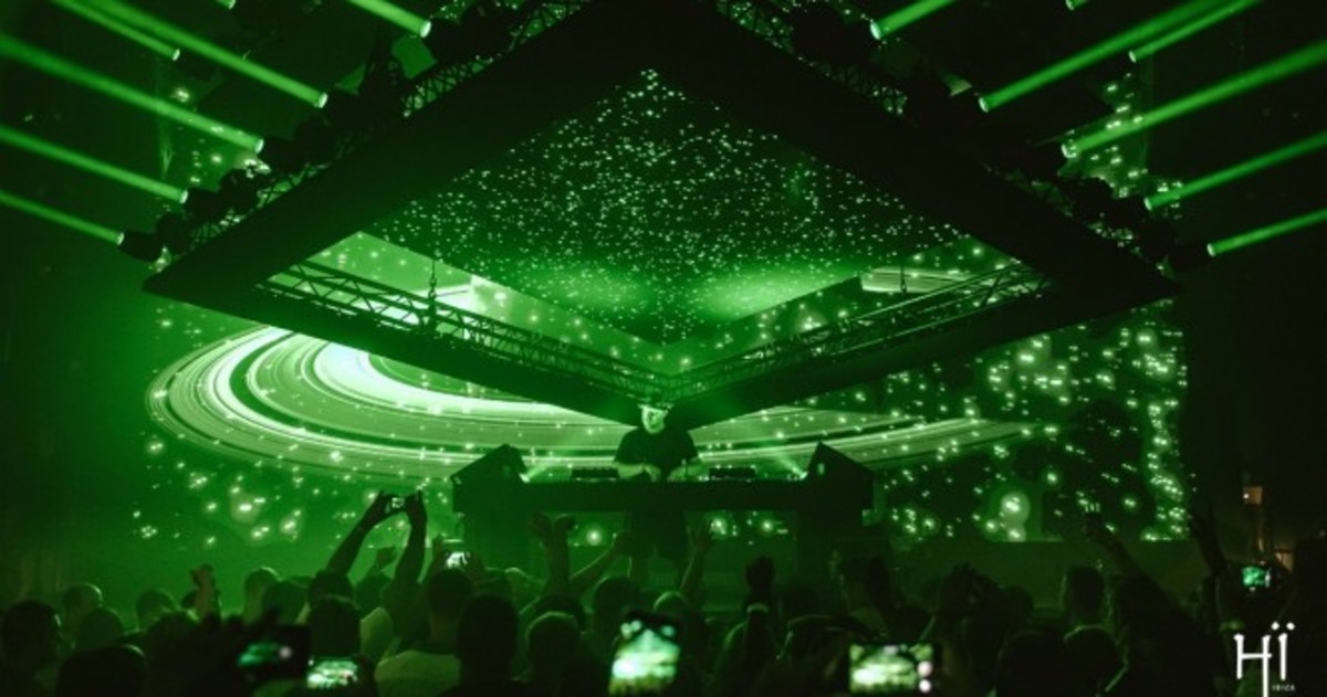 Eric Prydz Teases Breathtaking Visuals from his Holo Tour