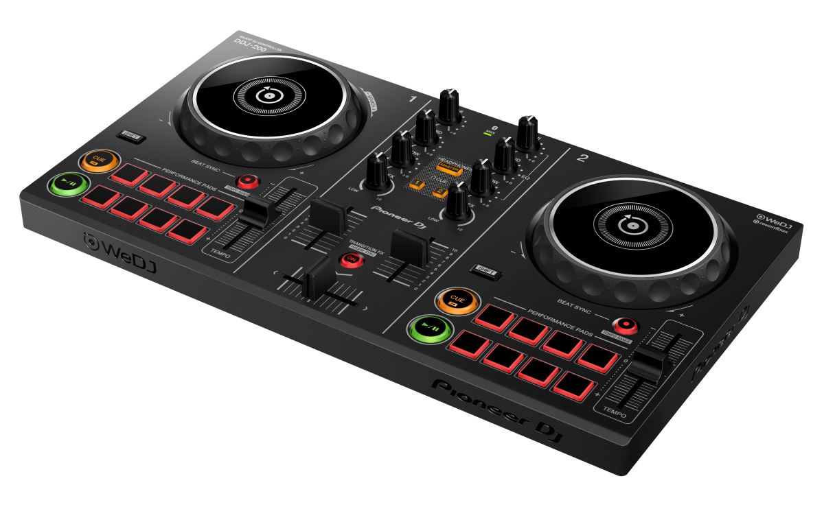 Pioneer Releases Entry-Level DDJ-200 with Streaming Service Music