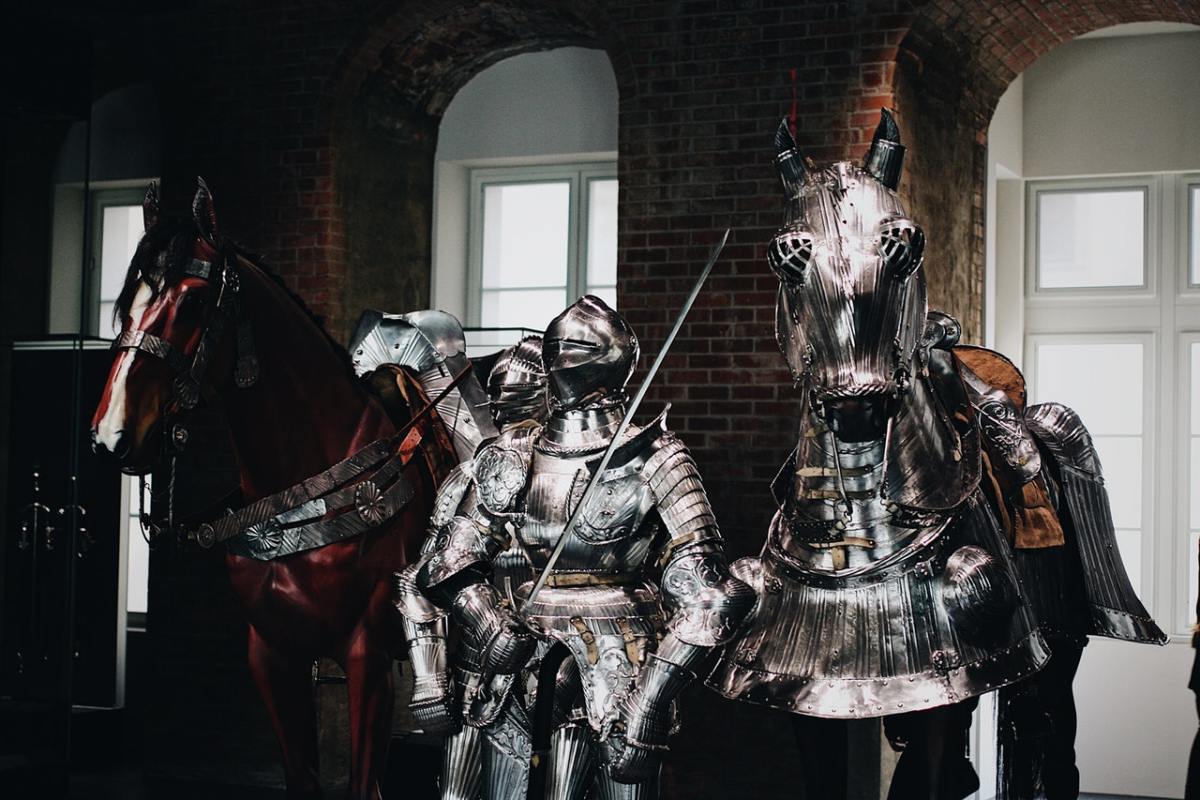 medieval-armor-2046779