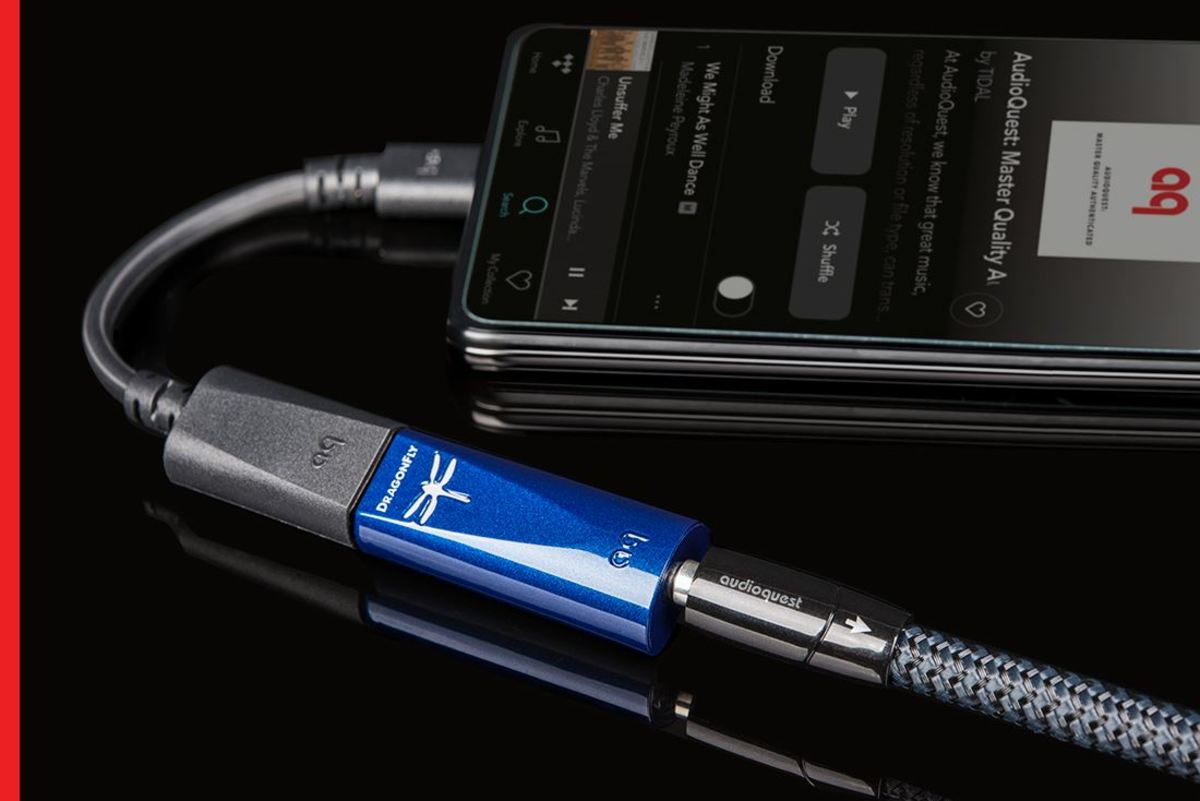 Audioquest dragonfly cobalt connected to phone
