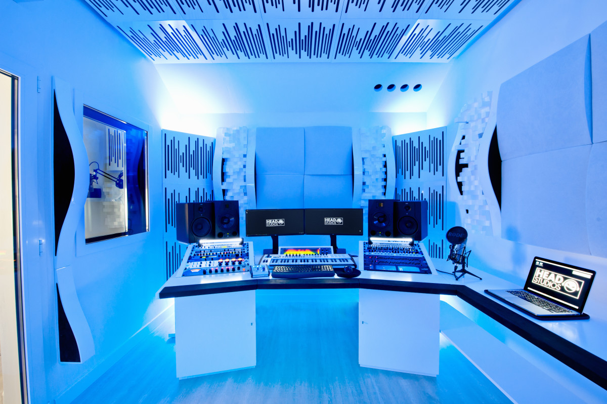 Modern Music Studio 