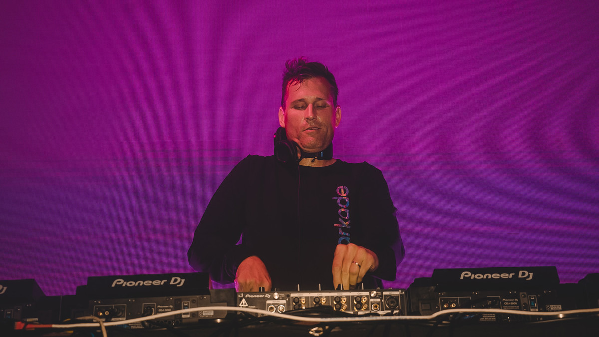 Kaskade at Pollen Presents Electric Zoo Cancún.