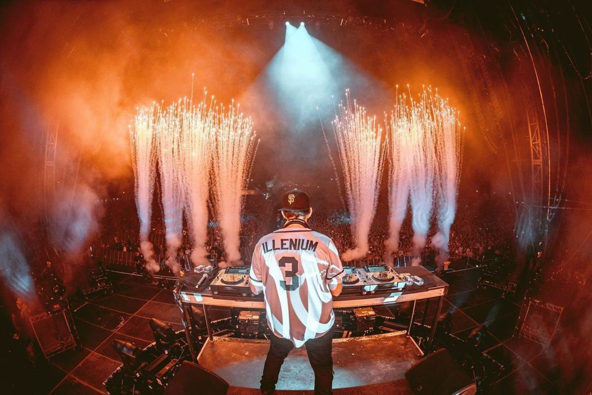 Illenium Delivers Spectacular Headlining Set At Lollapalooza 2021 Watch The Full Performance