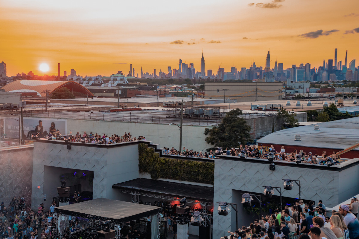 The New York skyline at Purified, Brooklyn Mirage